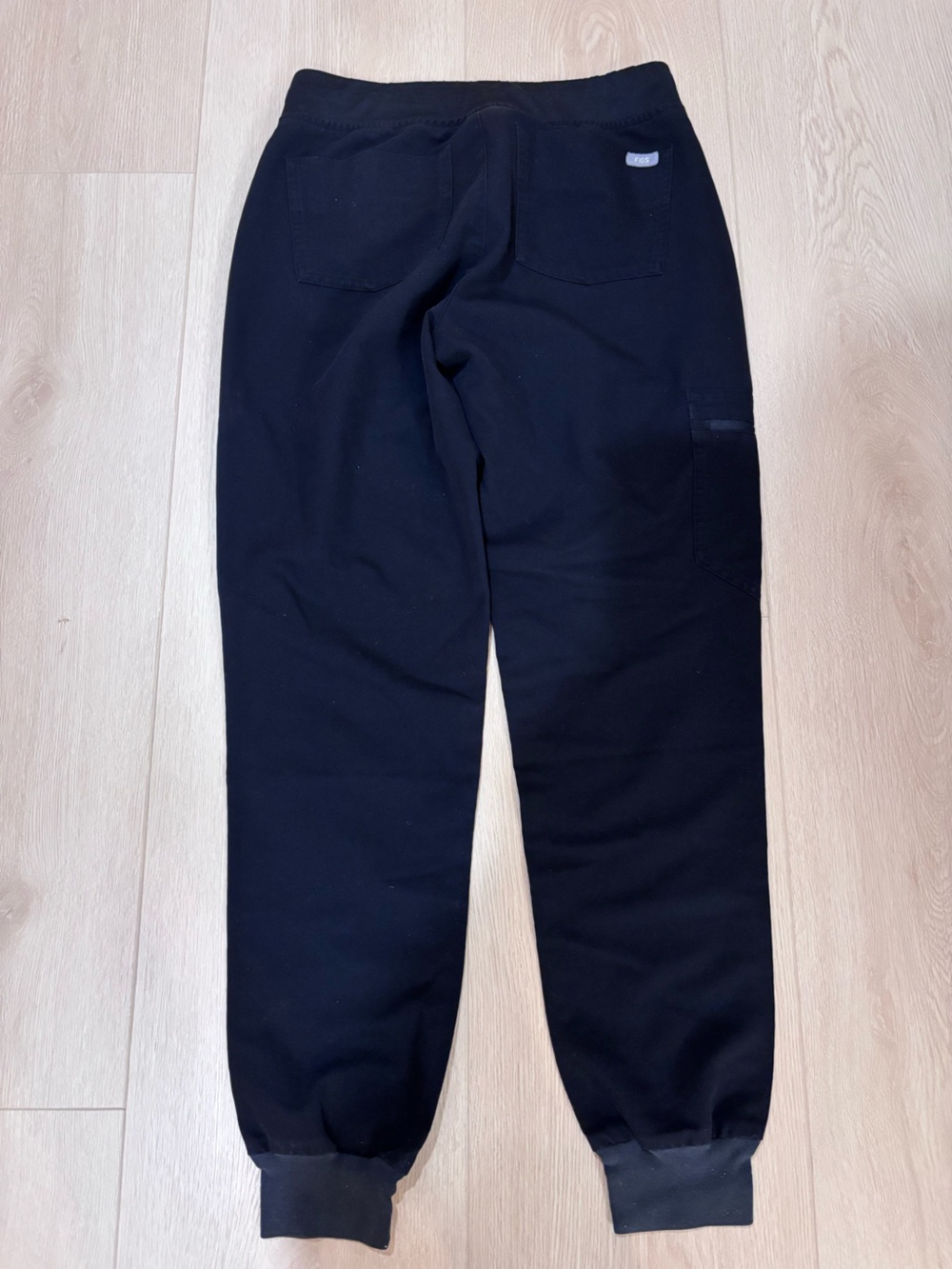 Figs Women's Zamora Joggers-Black - Picture 2 of 4